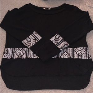 Black cropish top boutique shirt size small